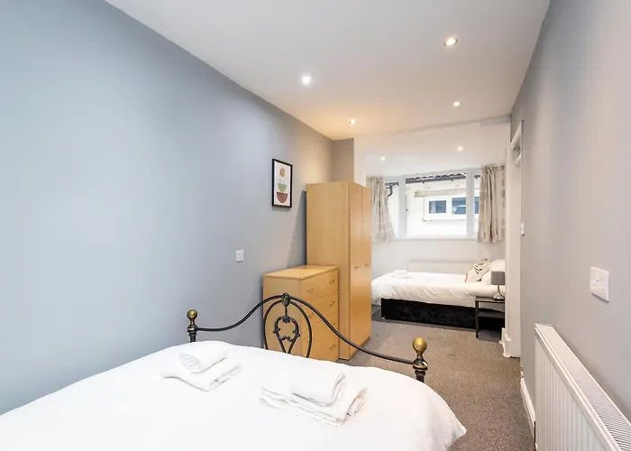 Spacious 3 Bedroom Ground Floor - 10 Mins From Centre Appartamento Leeds (West Yorkshire)